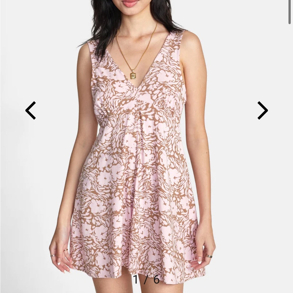 RVCA shifty romper size xs